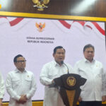 Presiden Prabowo Subianto resmi menetapkan kenaikan upah minimum nasional tahun 2025 atau UMP 2025 sebesar 6,5%.