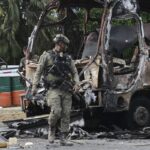 Teror Kolombia Heli Polisi Diserang, Pangkalan Militer Meledak