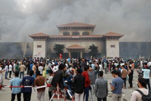 Nepal Tanpa Presiden PM Saat Demo Ricuh, Tentara Akan Ambil Alih